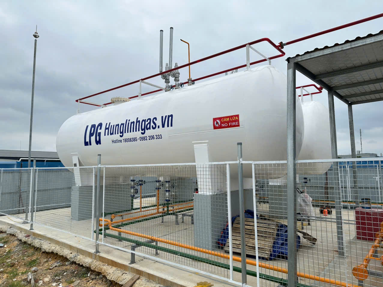 Cung cấp gas bình 45kg và gas bồn 26 tấn.tại CÔNG TY TNHH CÔNG NGHIỆP CƠ KHÍ LIOHO MACHINE WORKS VIỆT NAM